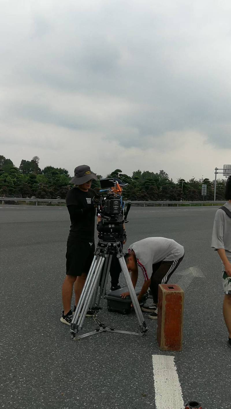 杨浦区TVC拍摄公司：唤醒集体记忆，构建跨代际沟通桥梁